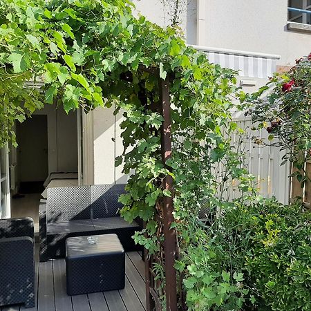 Pratique Et Calme Dans Centre De Evry Appartement Courcouronnes Buitenkant foto