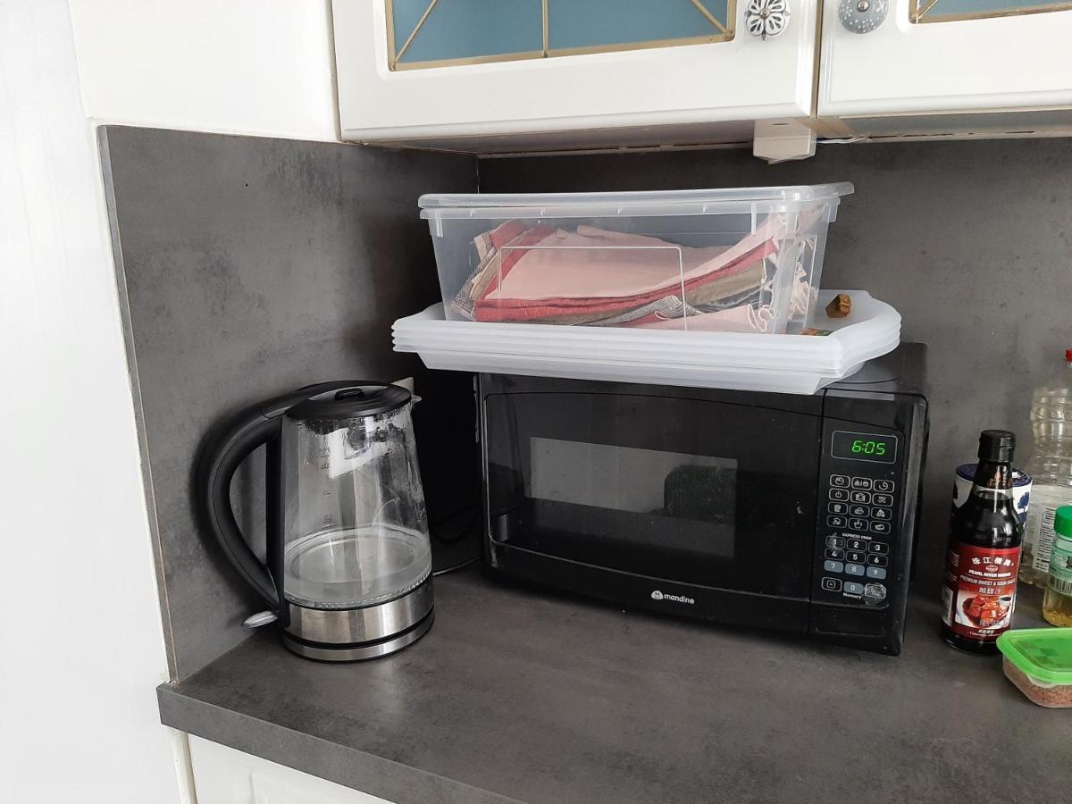Pratique Et Calme Dans Centre De Evry Appartement Courcouronnes Buitenkant foto